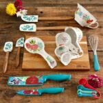 The Pioneer Woman Clara 20-Piece Gadget Set