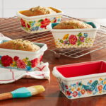 The Pioneer Woman Ceramic Loaf Pans (4 Pieces)
