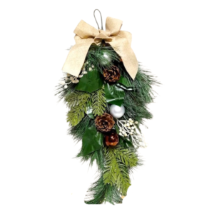 Hanging Christmas Berry Swag