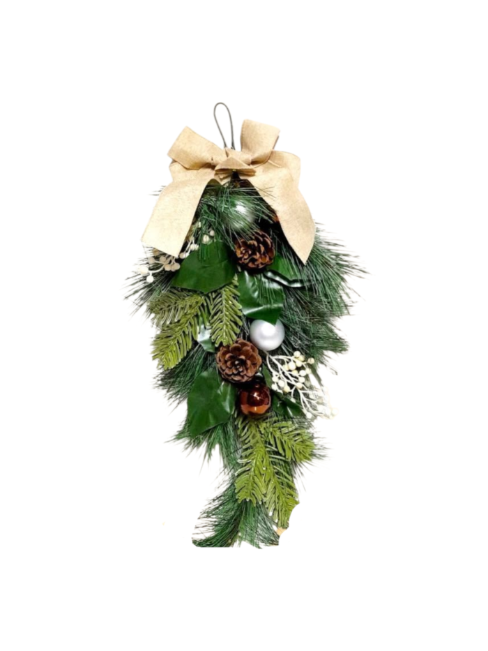 Hanging Christmas Berry Swag