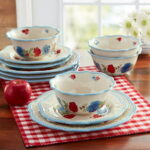 Pioneer Woman Classic Charm 12pc Dinnerware Set