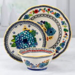 Pioneer Woman Dazzling Dahlias 12pc Dinnerware Set